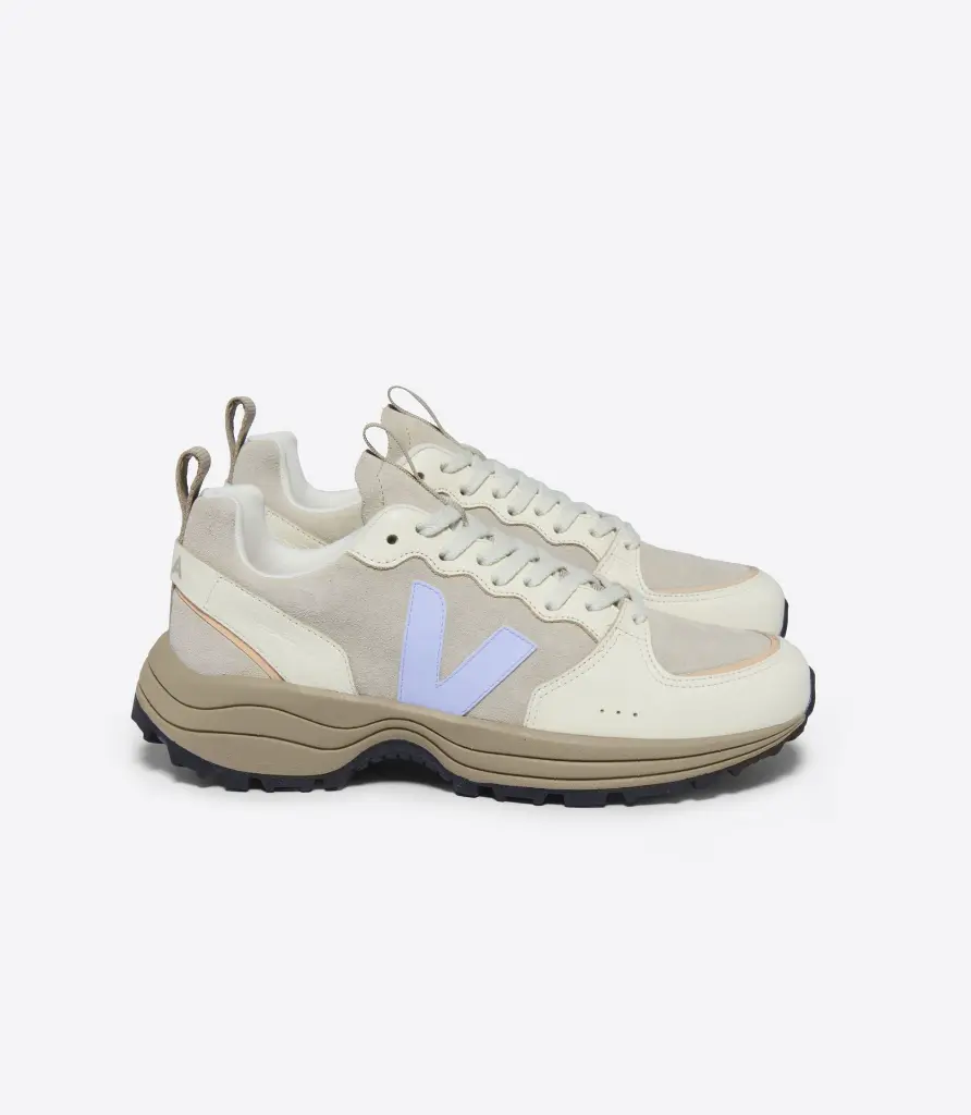 VENTURI SUEDE ALMOND SWAN 1.webp